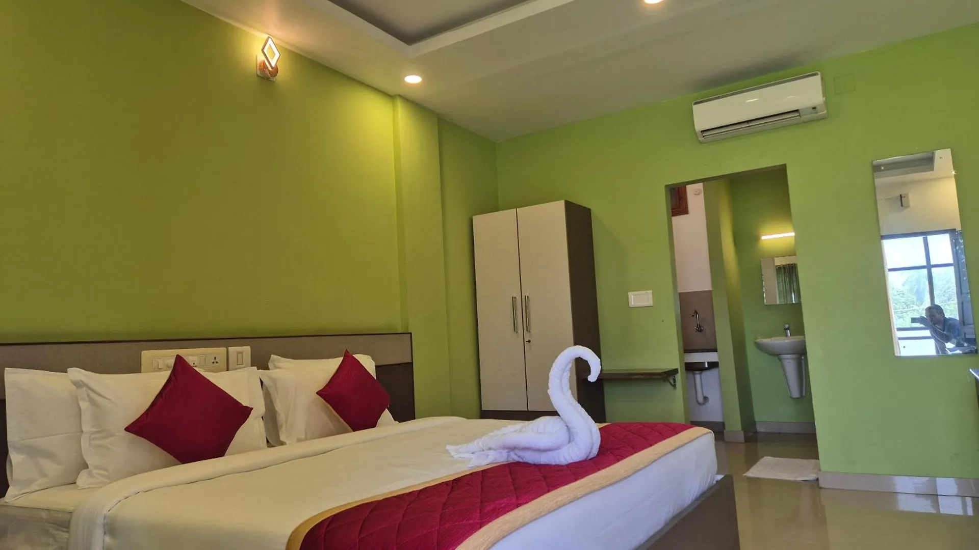 Lodge Alfa Inn Nedumbassery